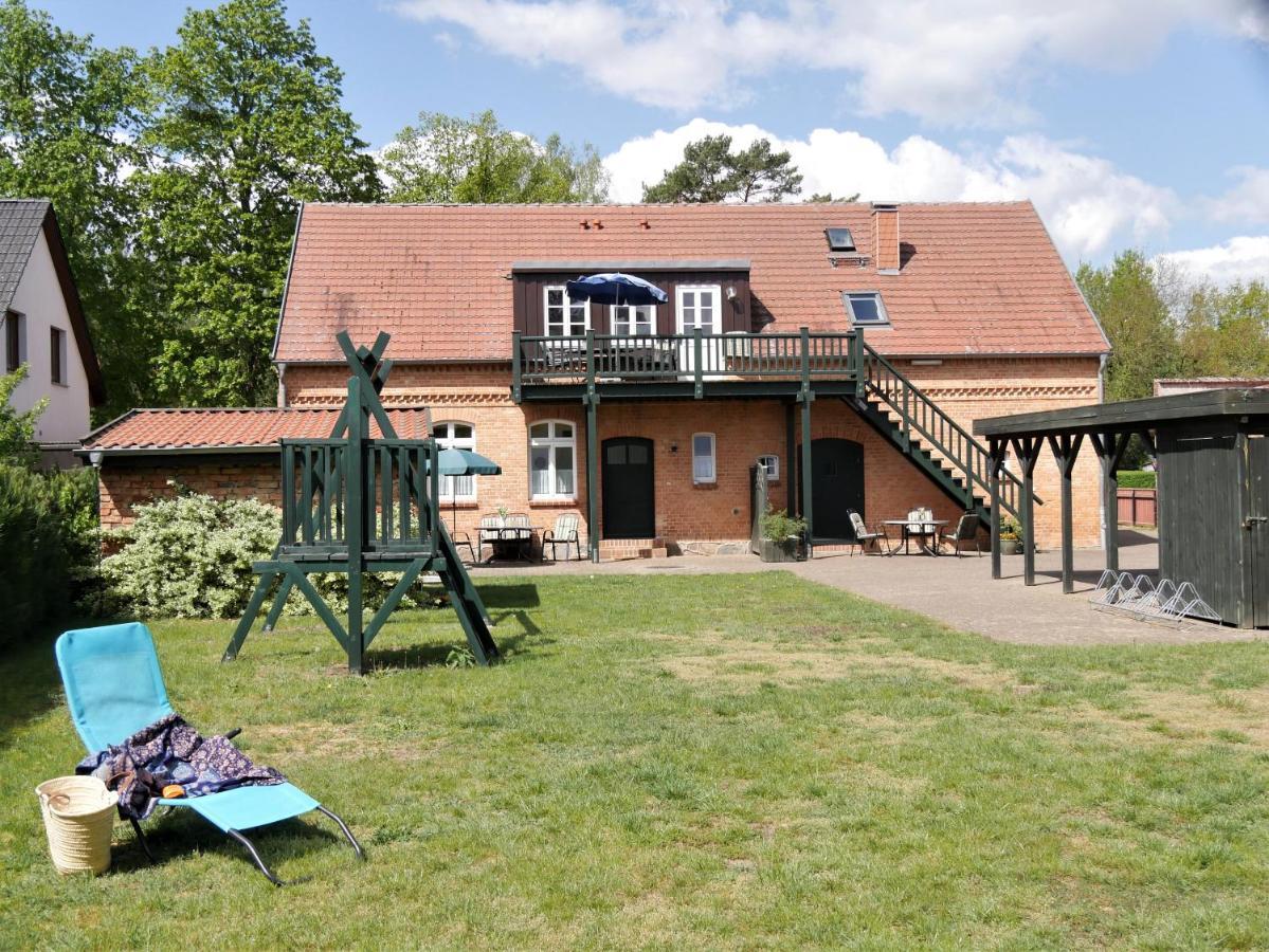 Lindenhof Wohnung 2, Erdgeschoss Vipperow 外观 照片