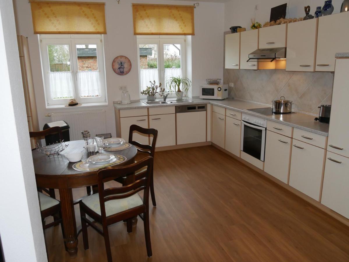 Lindenhof Wohnung 2, Erdgeschoss Vipperow 外观 照片