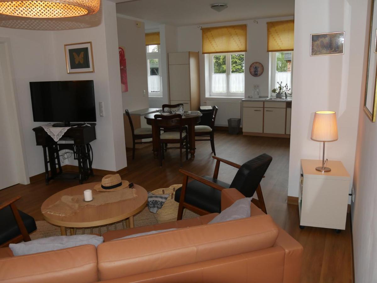 Lindenhof Wohnung 2, Erdgeschoss Vipperow 外观 照片