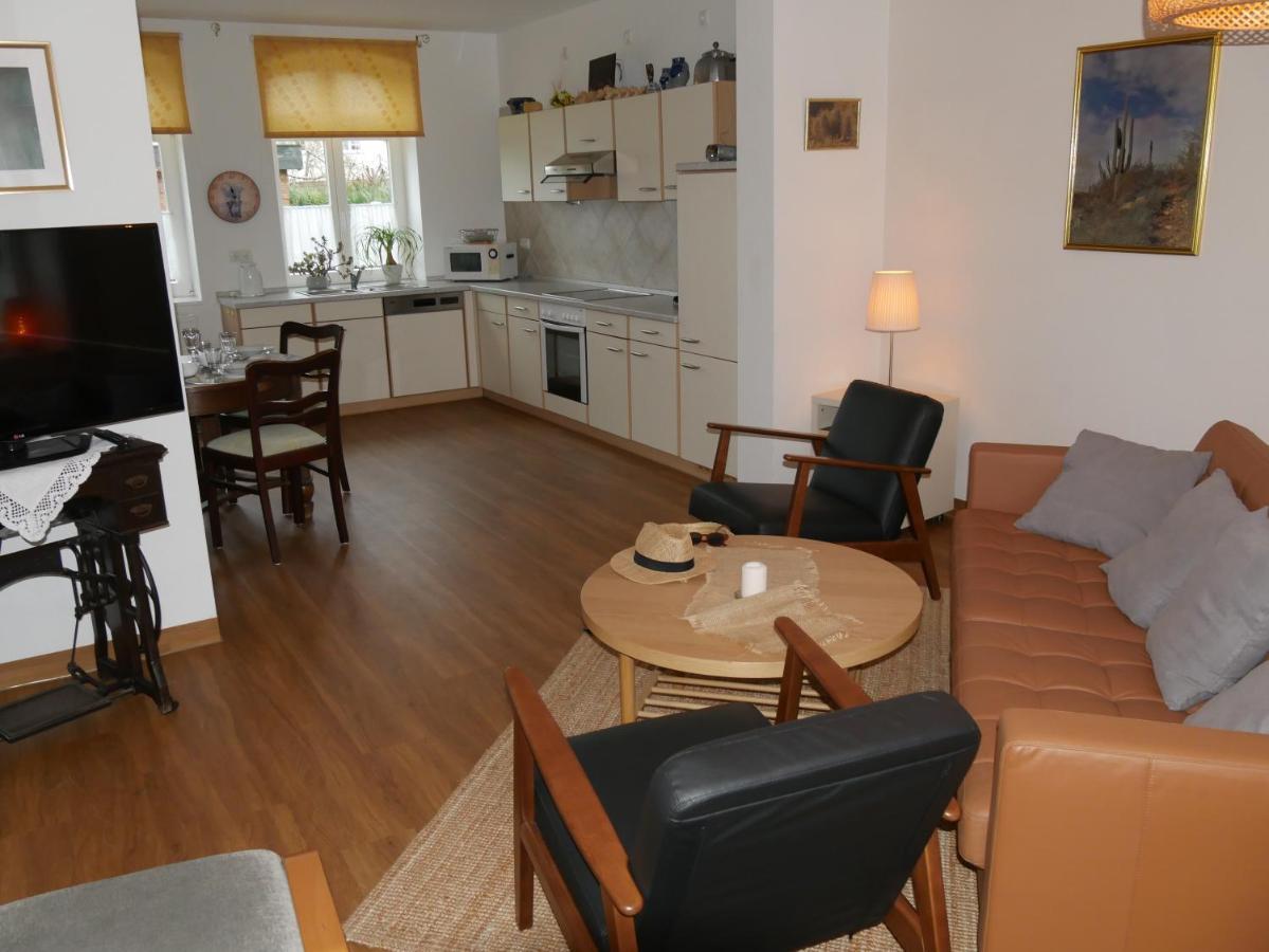 Lindenhof Wohnung 2, Erdgeschoss Vipperow 外观 照片