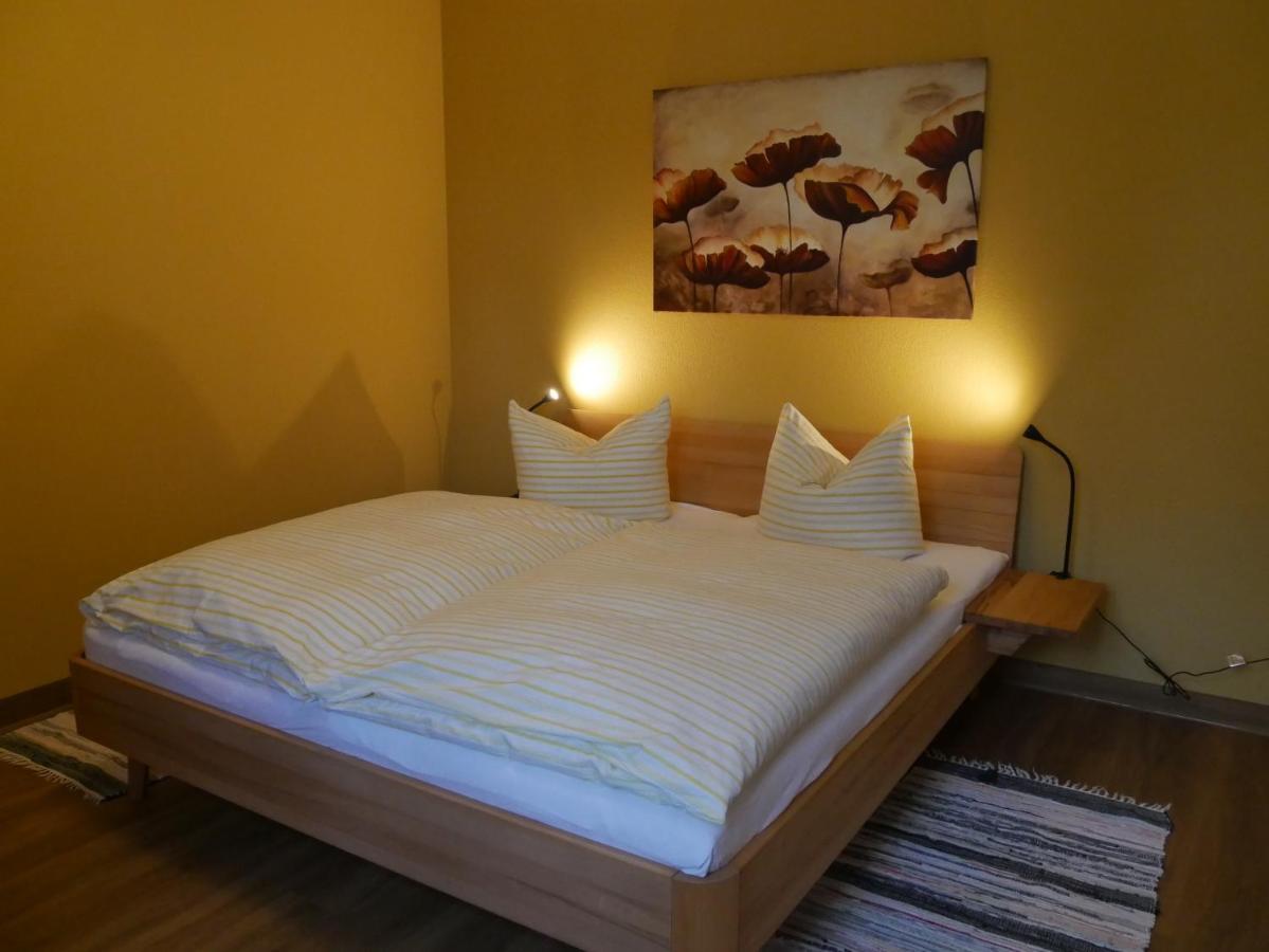 Lindenhof Wohnung 2, Erdgeschoss Vipperow 外观 照片
