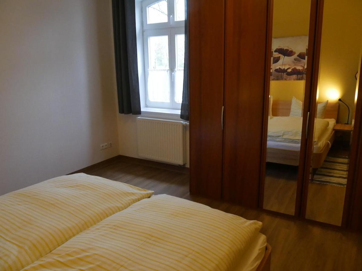 Lindenhof Wohnung 2, Erdgeschoss Vipperow 外观 照片