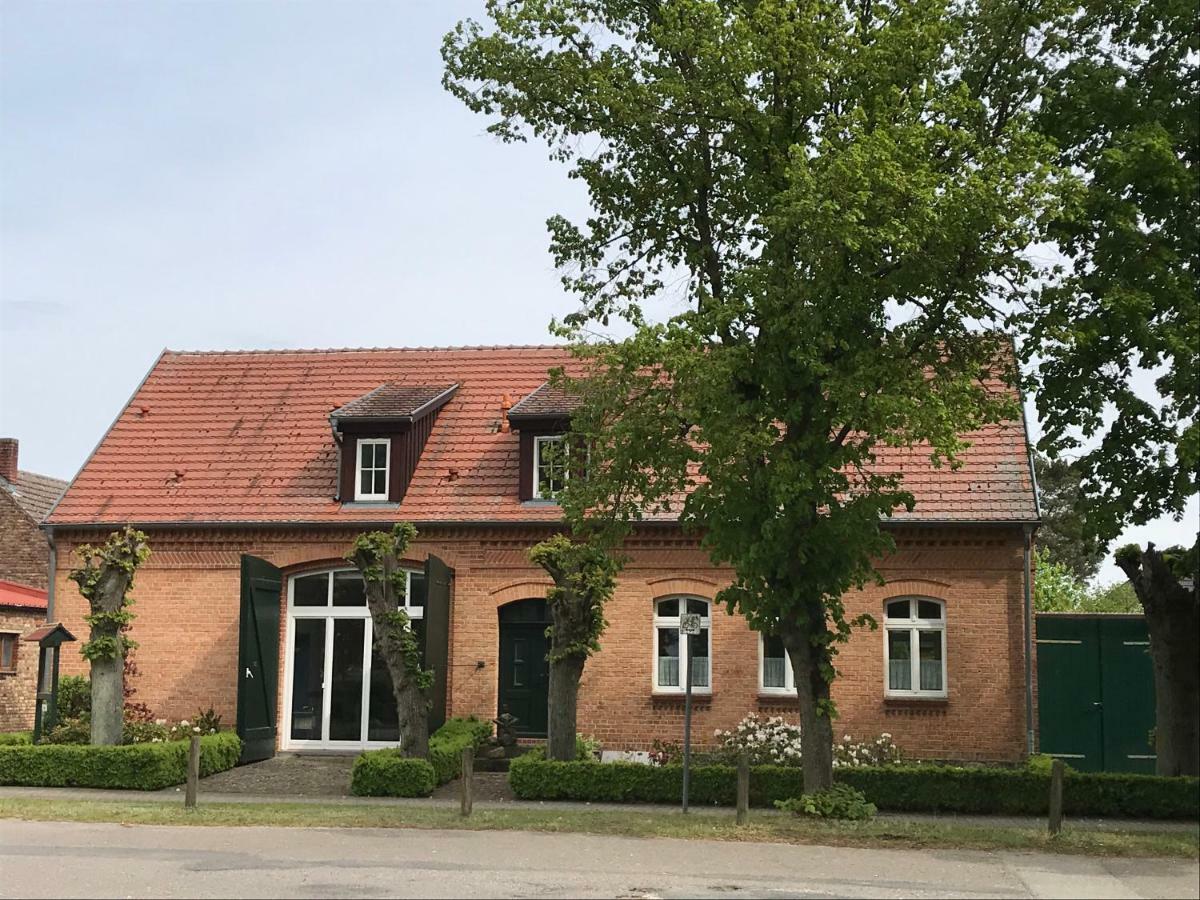 Lindenhof Wohnung 2, Erdgeschoss Vipperow 外观 照片
