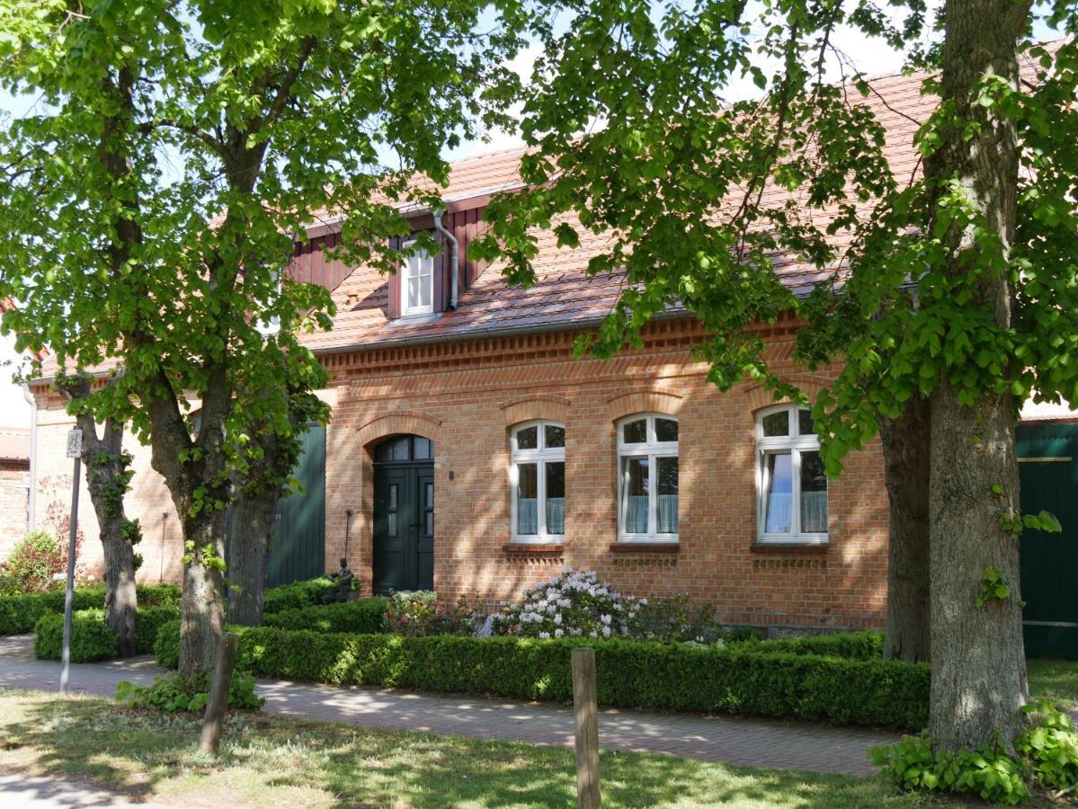 Lindenhof Wohnung 2, Erdgeschoss Vipperow 外观 照片